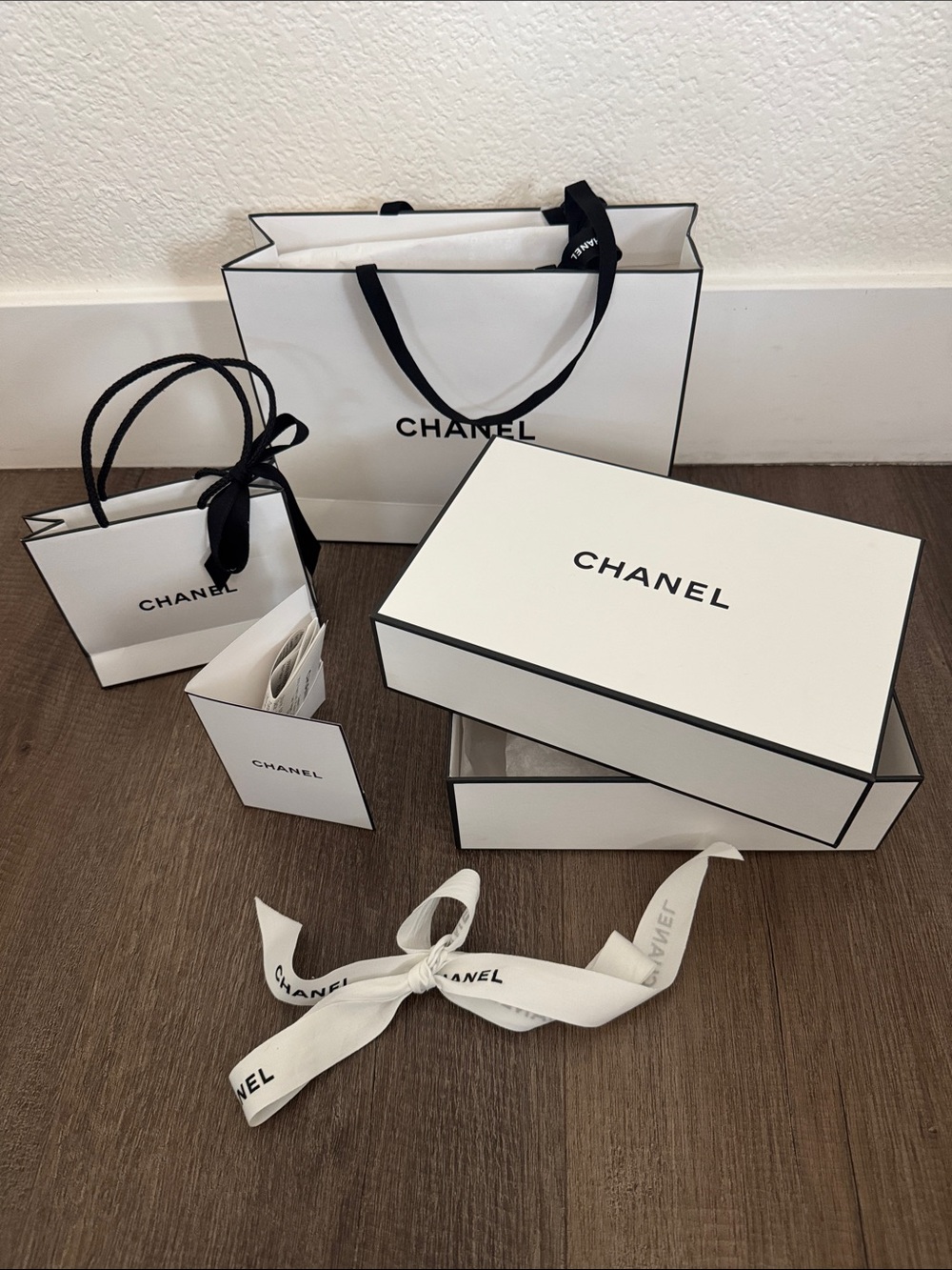 Authentic CHANEL shopping bag and box set